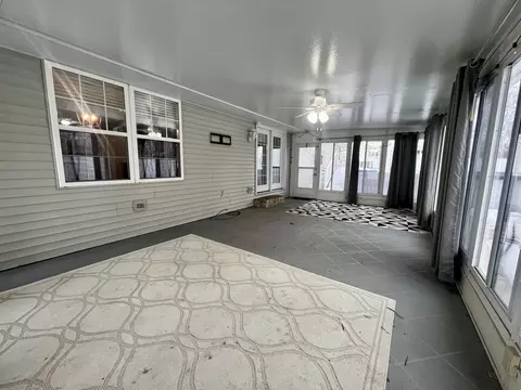 901 Vanlaningham Dr, Mattoon, IL 61938 photo 34