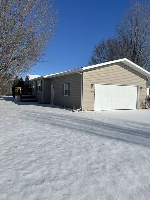3705 Greenspire Ct, Belvidere, IL 61008