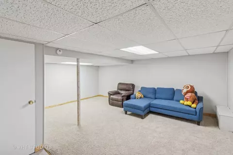 Other - 1871 Grantham Pl, Hoffman Estates, IL 60169 photo 3 of 4
