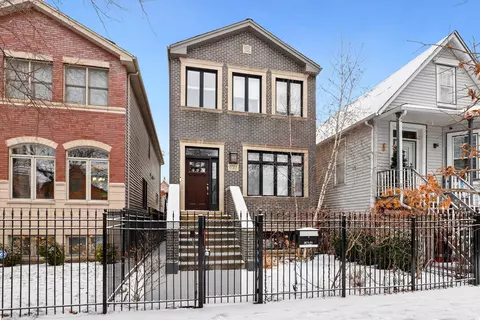 1753 N Troy St, Chicago, IL 60647