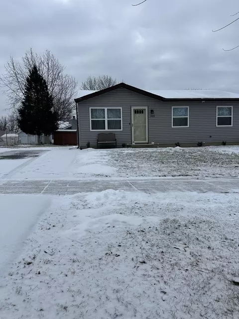 Exterior - 220 Creekside Dr, Bolingbrook, IL 60440 photo 3 of 5