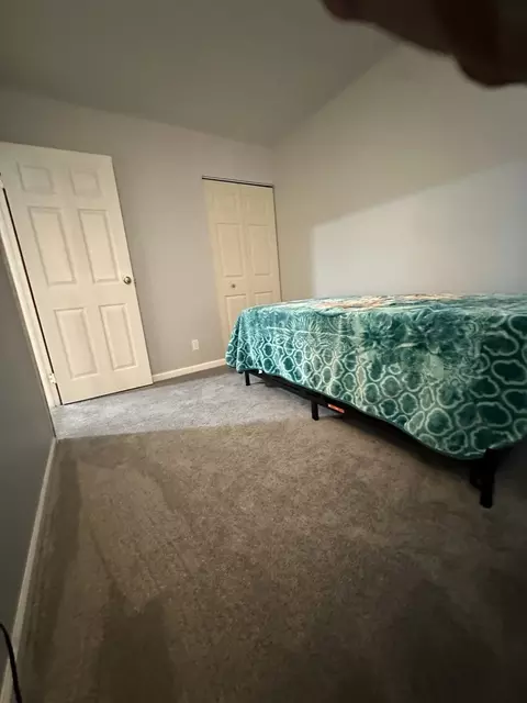 Bedroom - 220 Creekside Dr, Bolingbrook, IL 60440 photo 3 of 4