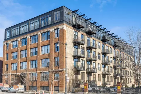 2911 N Western Ave #502, Chicago, IL 60618