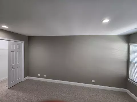 Bedroom - 1336 Tamarack Dr, Bartlett, IL 60103 photo 2 of 3