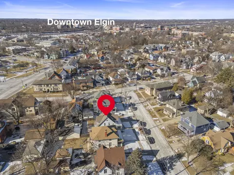 483 Barrett St, Elgin, IL 60120 photo 32