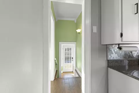 483 Barrett St, Elgin, IL 60120 photo 13