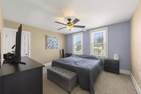 483 Barrett St, Elgin, IL 60120 photo 16