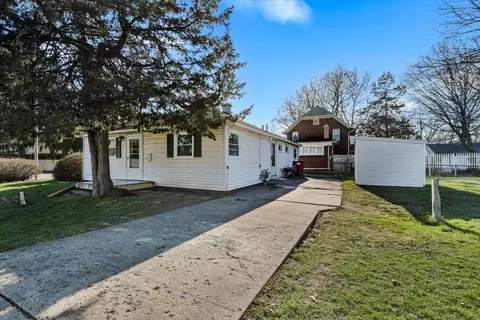 1302 W Springfield Ave, Champaign, IL 61821