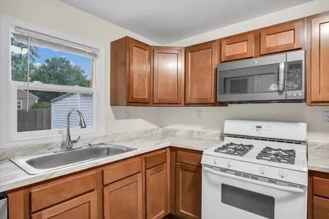 1302 W Springfield Ave, Champaign, IL 61821 photo 18