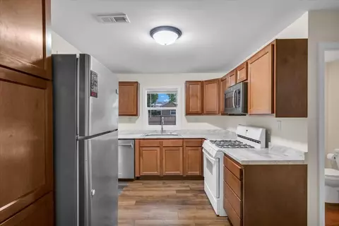 1302 W Springfield Ave, Champaign, IL 61821 photo 17