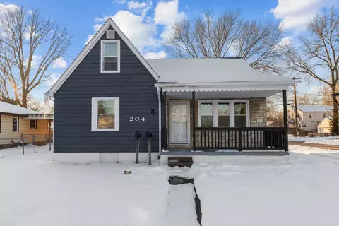 204 S Central Ave, Wood River, IL 62095