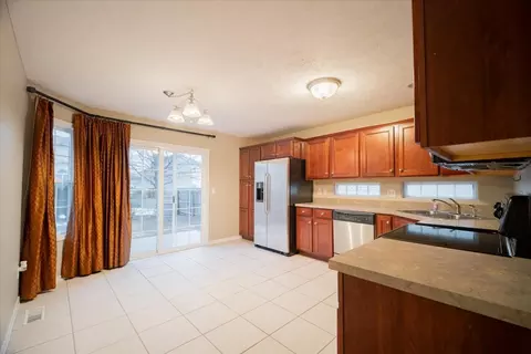 2885 E Raab Rd, Normal, IL 61761 photo 8