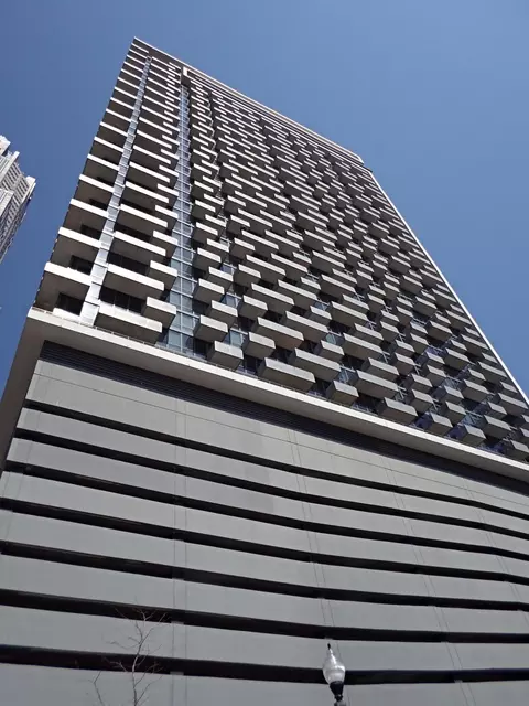 235 W Van Buren St #4515, Chicago, IL 60607