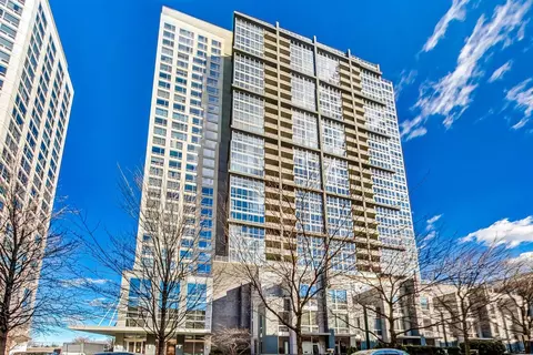 1901 S Calumet Ave #1601, Chicago, IL 60616