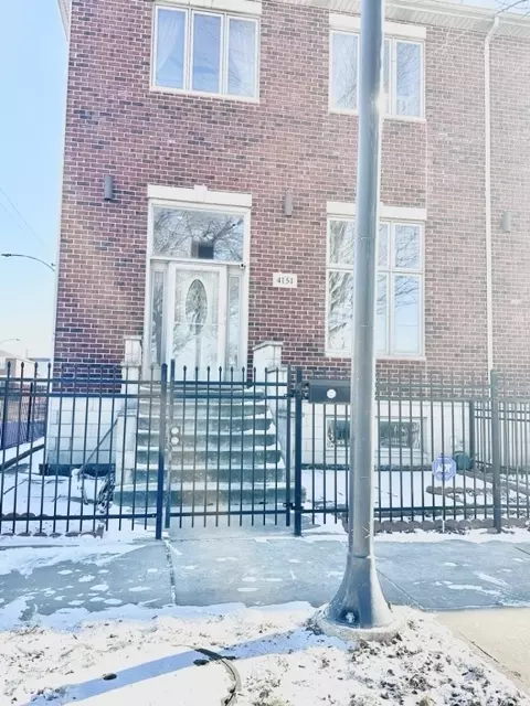 Exterior - 4151 S Lowe Ave, Chicago, IL 60609 photo 2 of 2