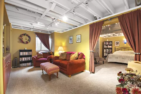 Living - 2805 Crested Butte Trl, Plainfield, IL 60586 photo 3 of 3