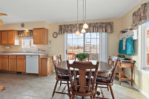 Dining - 2805 Crested Butte Trl, Plainfield, IL 60586 photo 1 of 1