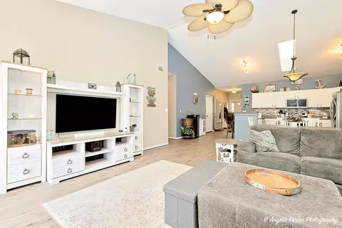 Living - 119 Eagle Point Rd, Fox Lake, IL 60020 photo 1 of 3