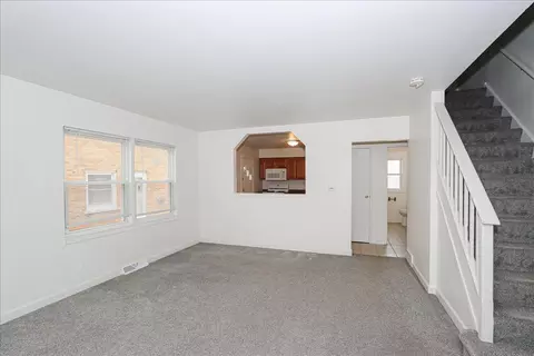 449 Elmhurst Rd, Mount Prospect, IL 60056 photo 6