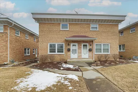449 Elmhurst Rd, Mount Prospect, IL 60056