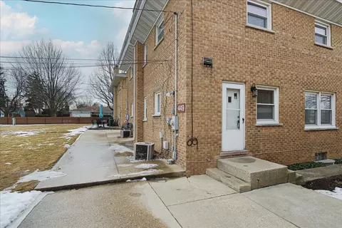 449 Elmhurst Rd, Mount Prospect, IL 60056 photo 24