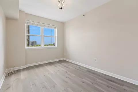 Bedroom - 5 E 14th Pl #801, Chicago, IL 60605 photo 5 of 5