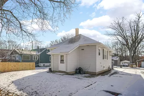 Exterior - 3624 217th St, Matteson, IL 60443 photo 4 of 5