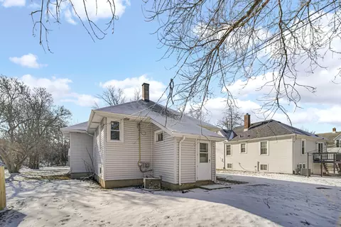 Exterior - 3624 217th St, Matteson, IL 60443 photo 3 of 5