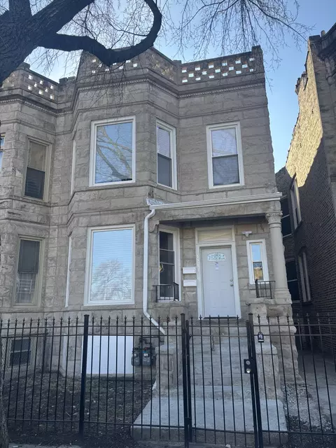 4241 W Jackson Blvd, Chicago, IL 60624
