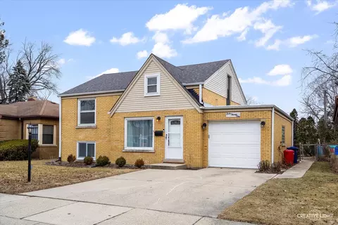 1221 Kemman Ave, La Grange Park, IL 60526