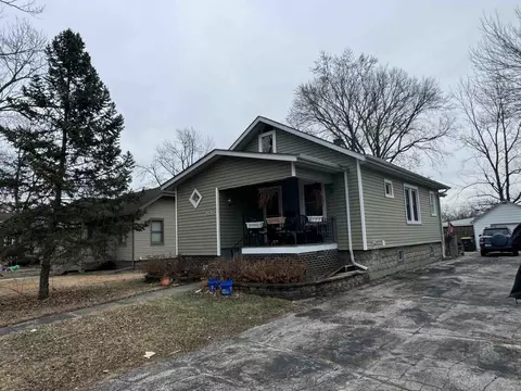 Exterior - 2525 183rd St, Lansing, IL 60438 photo 1 of 3