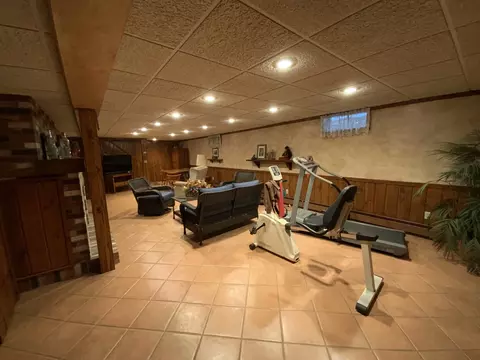Other - 705 Whitlock Ave, Aurora, IL 60506 photo 2 of 5