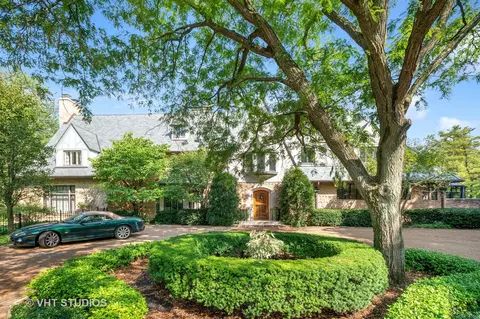 35 Indian Hill Rd, Winnetka, IL 60093