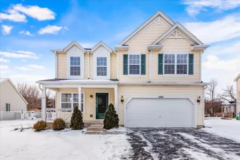 1064 Ames Ct, Antioch, IL 60002