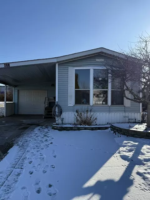 618 Tanglewood Rd, Matteson, IL 60443
