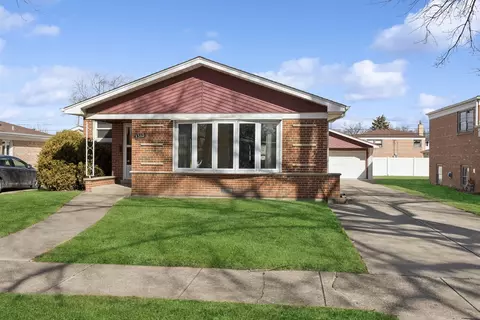 5512 W 99th Pl, Oak Lawn, IL 60453