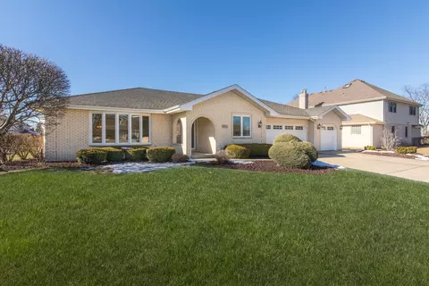 Exterior - 19840 Ryan Ct, Mokena, IL 60448 photo 2 of 5