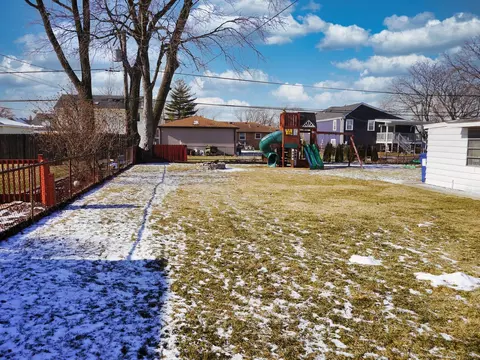 Exterior - 7608 S Thomas Ave, Bridgeview, IL 60455 photo 3 of 8