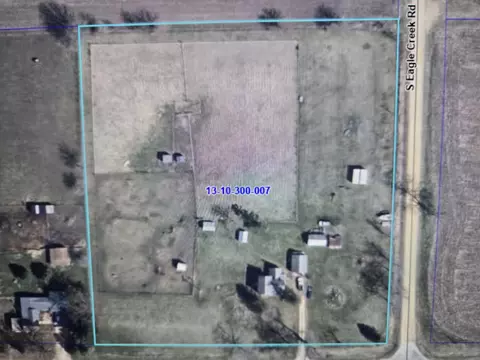 17532 W Eagle Point Rd, Polo, IL 61064 photo 2
