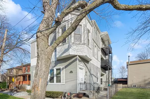 4109 N Lowell Ave #2F, Chicago, IL 60641