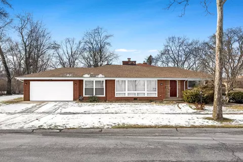 800 Central Park Ave, Flossmoor, IL 60422
