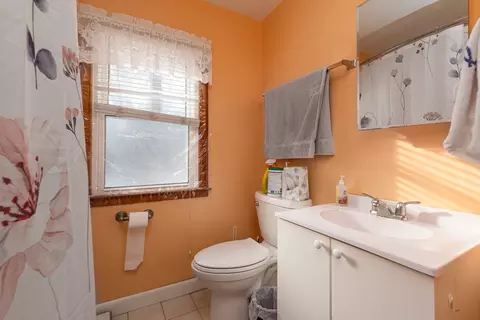 115 Eagle Point Rd, Fox Lake, IL 60020 photo 9