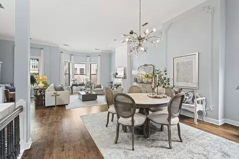 Dining - 17 E Division St #3E, Chicago, IL 60610 photo 3 of 5