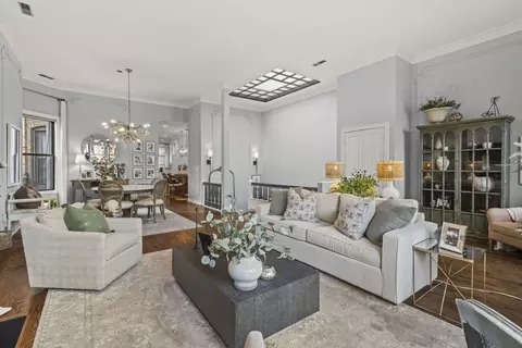 Living - 17 E Division St #3E, Chicago, IL 60610 photo 2 of 7