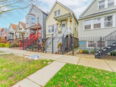 3248 N Drake Ave, Chicago, IL 60618