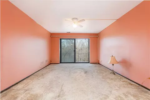 1702 Mill St #310, Des Plaines, IL 60016 photo 14