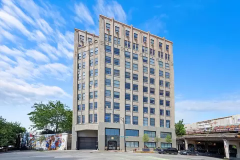 1550 S Blue Island Ave #1103, Chicago, IL 60608