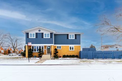 6100 S Mayfield Ave, Chicago, IL 60638