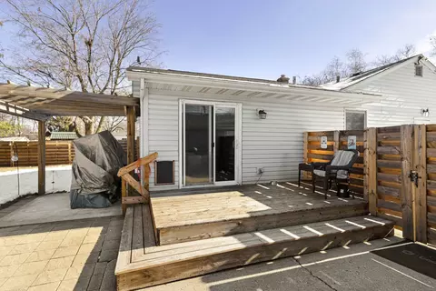 Exterior - 309 E Warren St, Rockton, IL 61072 photo 3 of 3