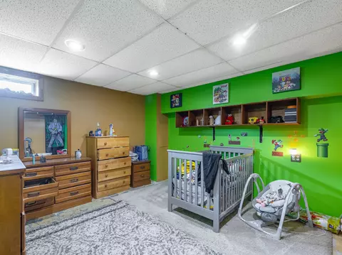 Bedroom - 7200 S Oketo Ave, Bridgeview, IL 60455 photo 3 of 4